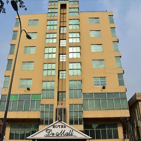 Hotel De Mall Равалпинди Экстерьер фото